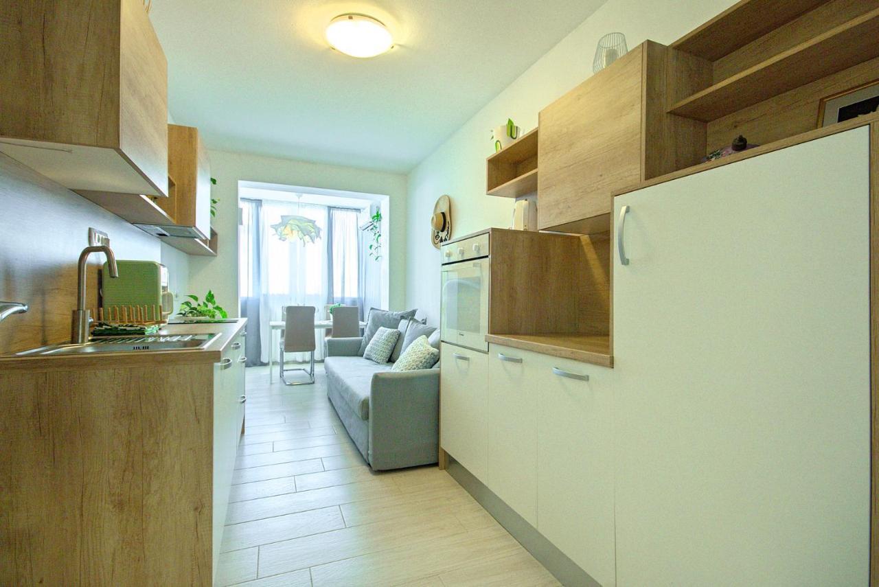 App Enterprise Umag Apartamento Exterior foto